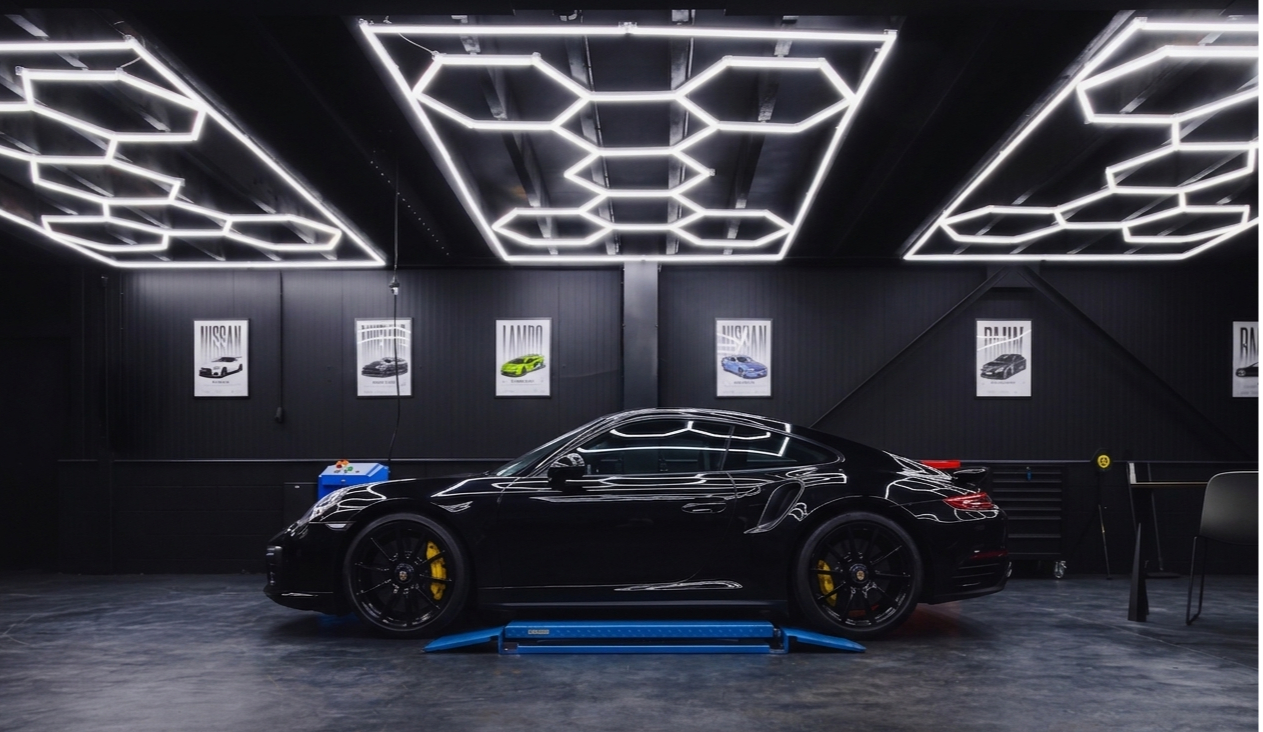 Common Image dinesten_images_1786971623.png Impressie 2 | Labrouchedetailing
